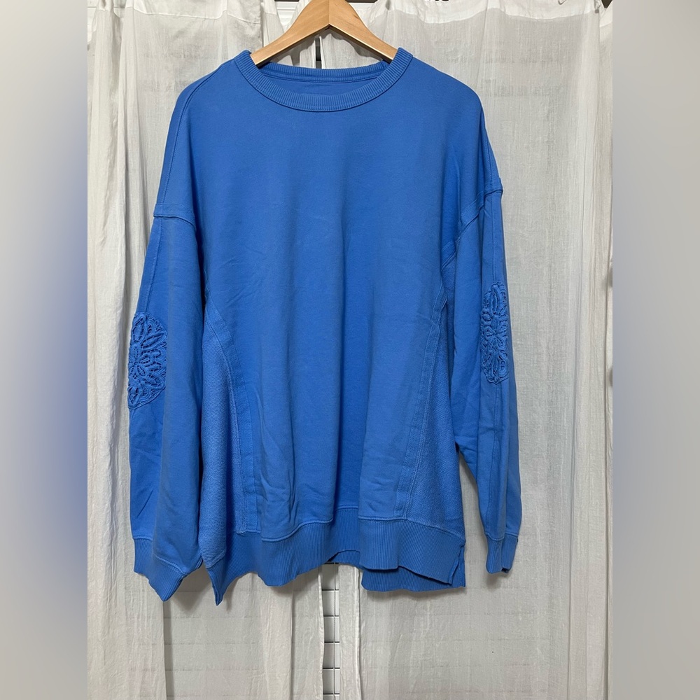 Aerie Keep it Light Crochet Sweatshirt, NWT, Laundry Blue Color, Large - Picture 6 of 10